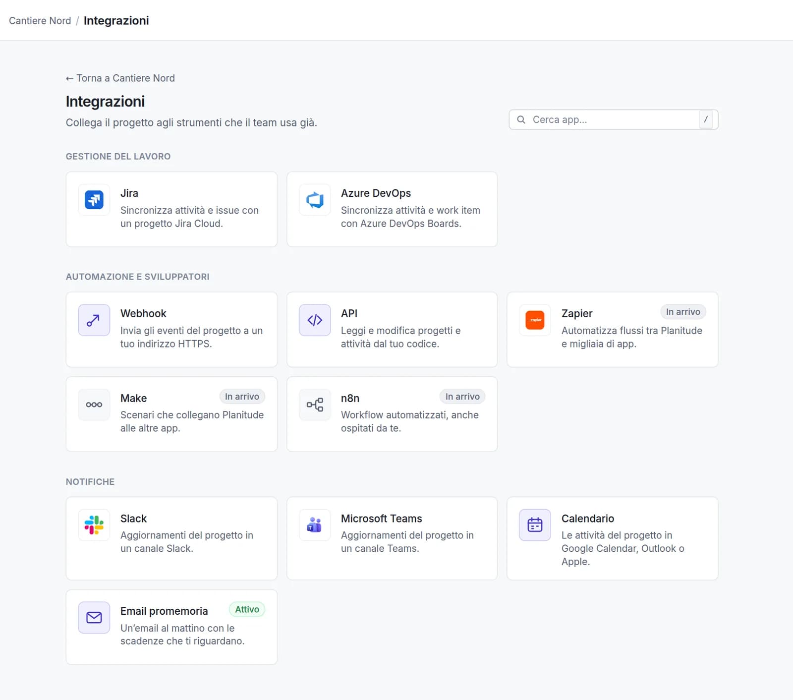 Integrationskatalog eines Planitude-Projekts mit Jira, Azure DevOps, Webhooks, API, Zapier, Make, n8n, Slack, Microsoft Teams, Kalender und E-Mail
